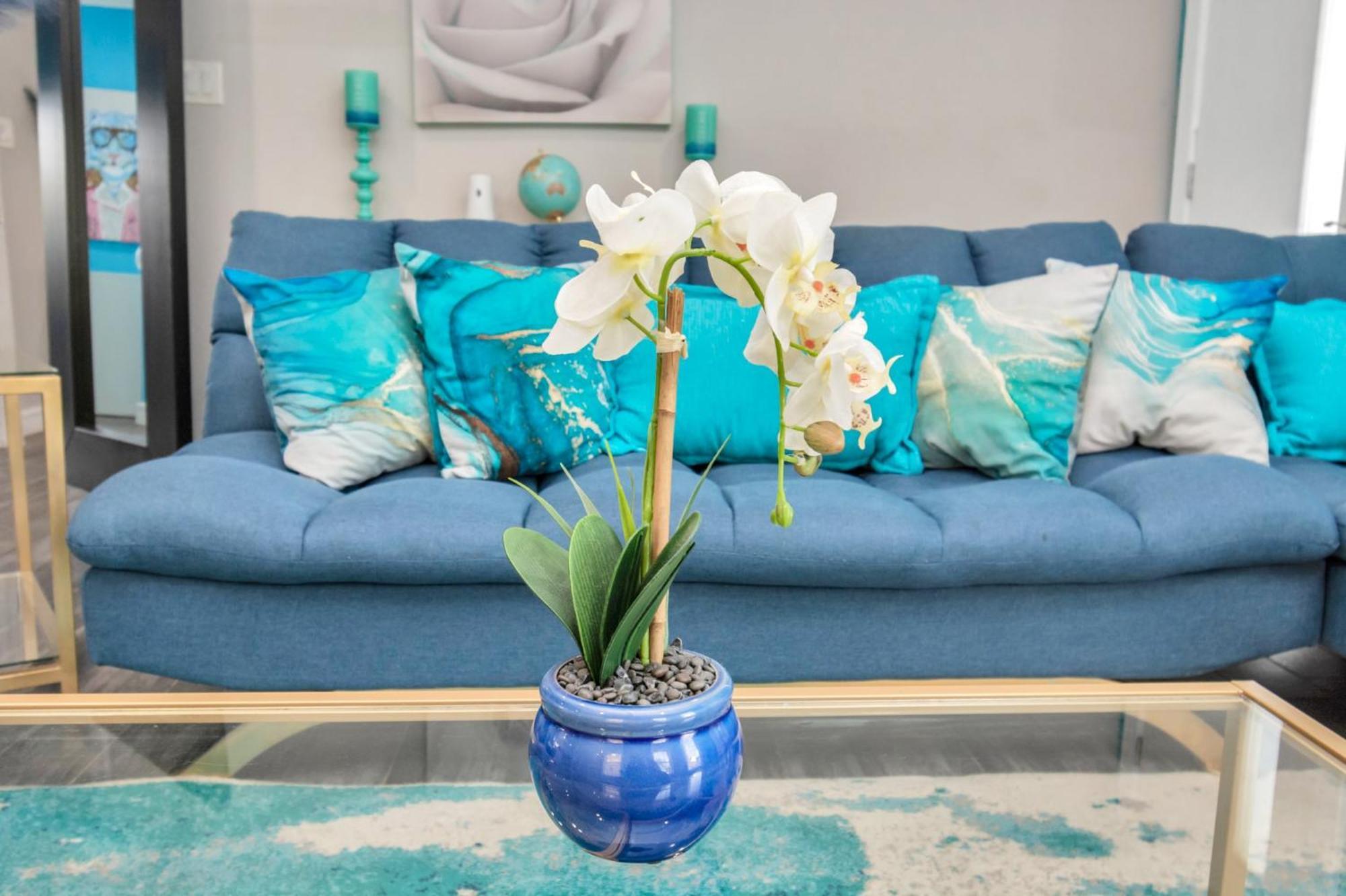 Prolific Blue Oasis Near Med Ctr Dwntwn Galleria Houston Bagian luar foto