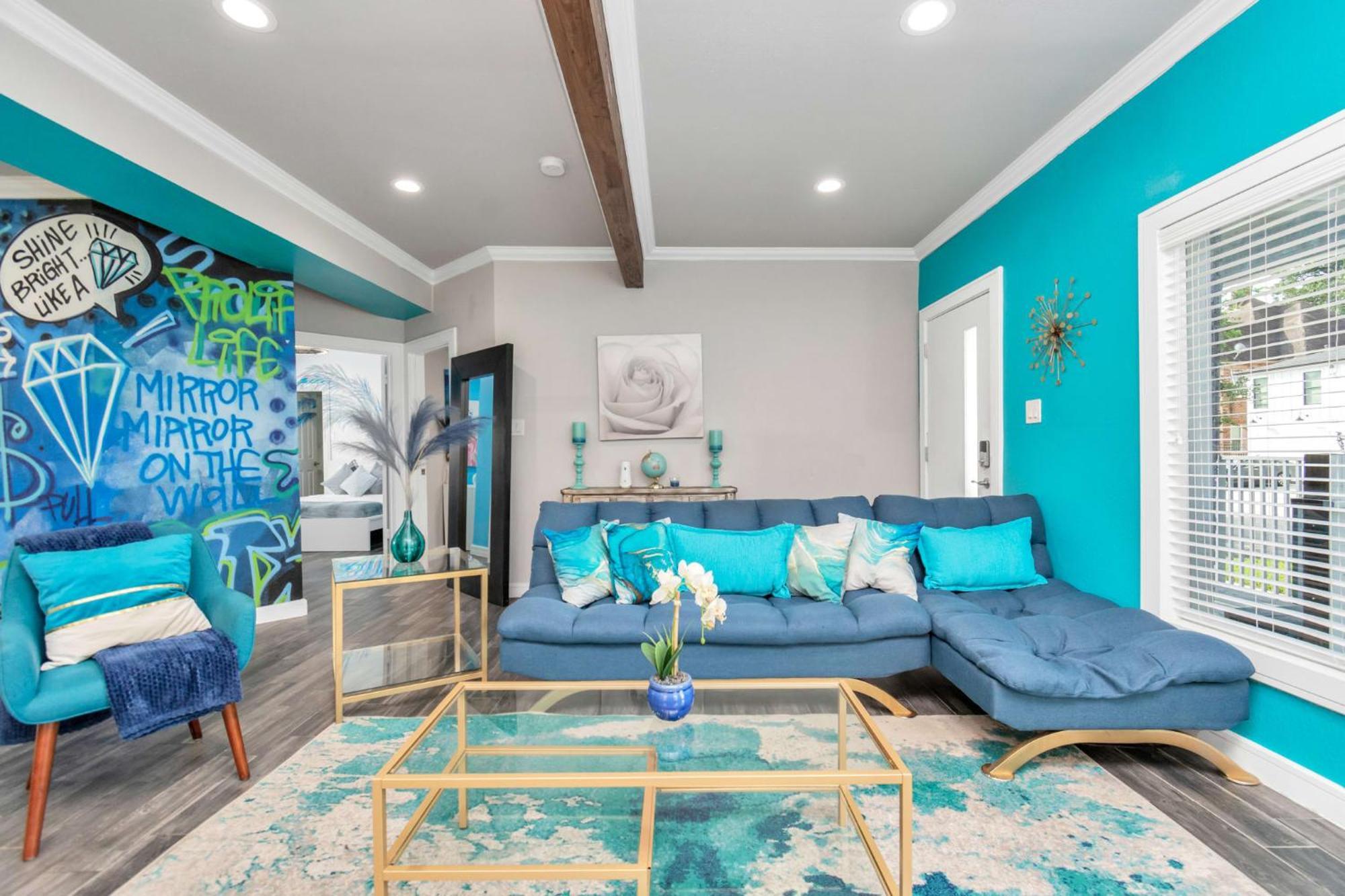Prolific Blue Oasis Near Med Ctr Dwntwn Galleria Houston Bagian luar foto
